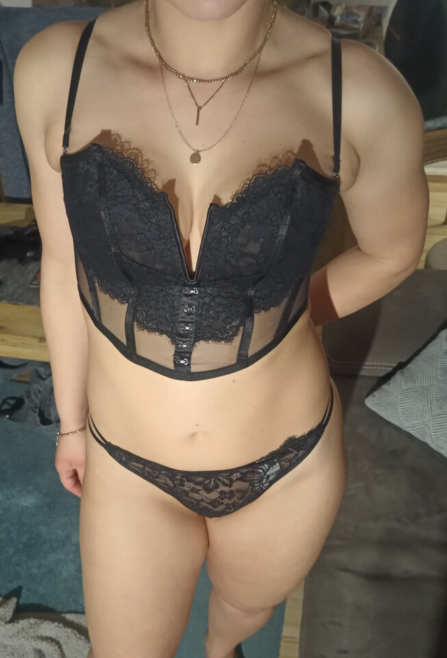 InShot_20250109_115304904.jpg - Statysci