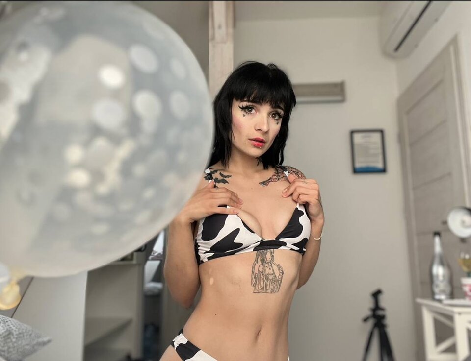 photo_7_2025-02-15_09-59-57.jpg - KlaudiaKurwisko