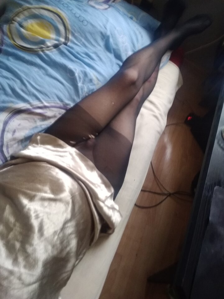 IMG_20250425_144126123_BURST000_COVER_TOP.jpg - juliadada