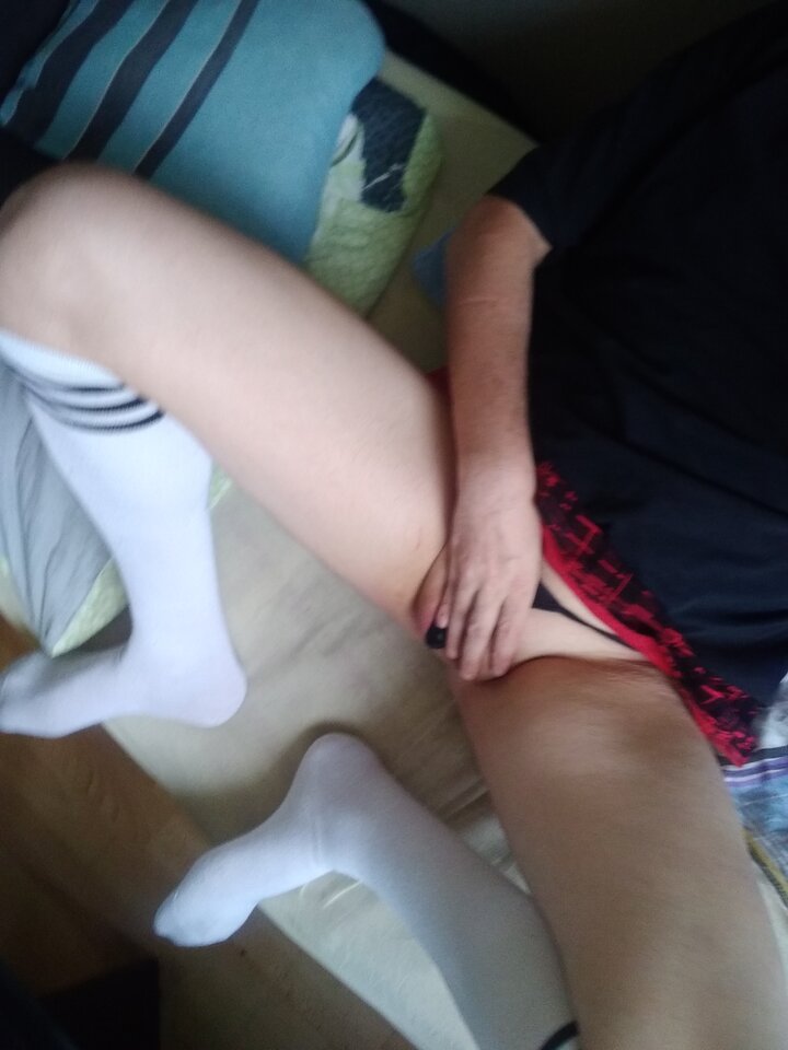 IMG_20250425_155345676_BURST000_COVER.jpg - juliadada