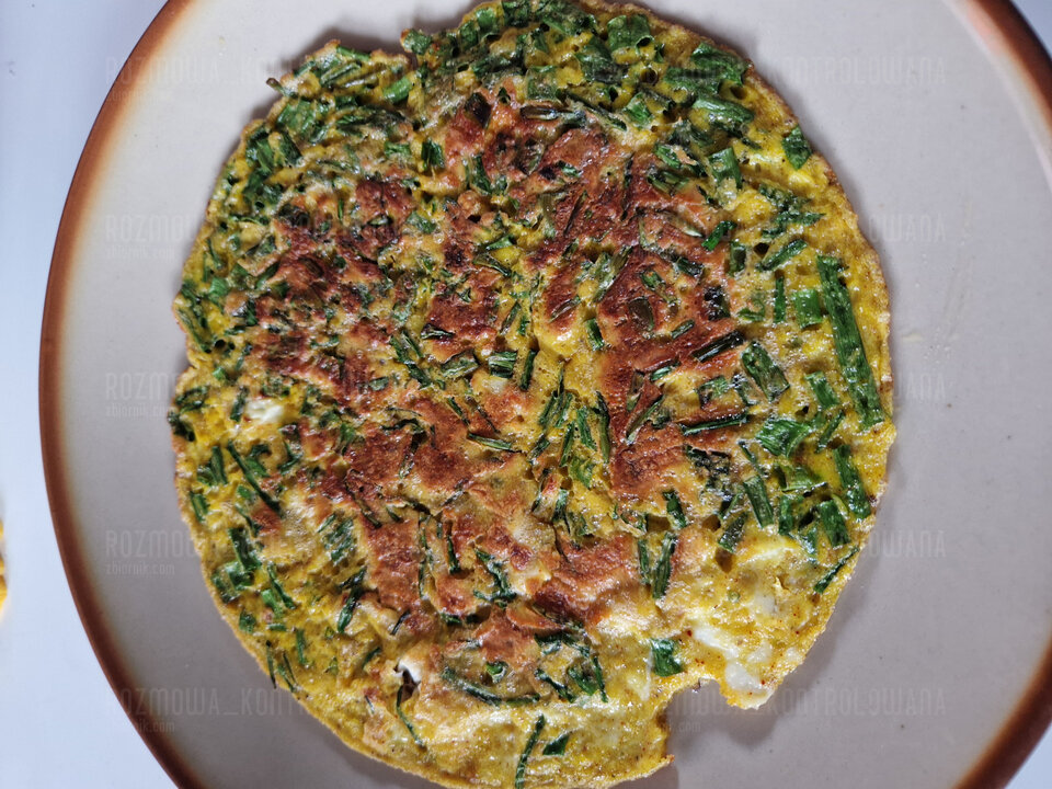 Omlecik 🥚🥚że szczypiorekiem - rozmowa_kontrolowana