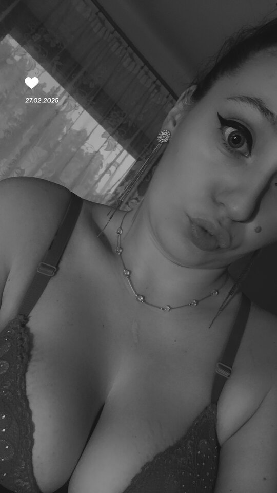 7251.jpg - Paulinka25