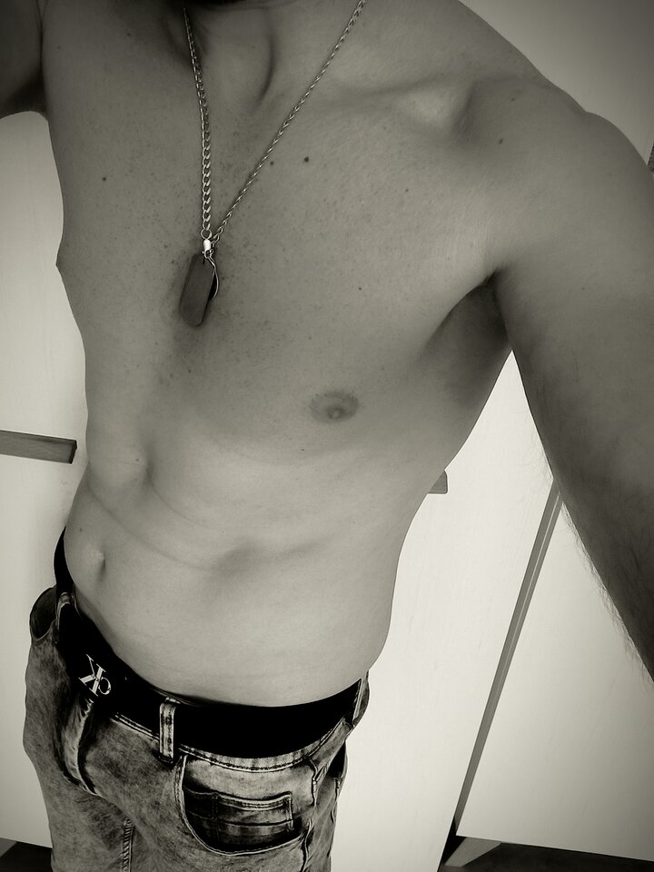 1000007758.jpg - Moonboy90