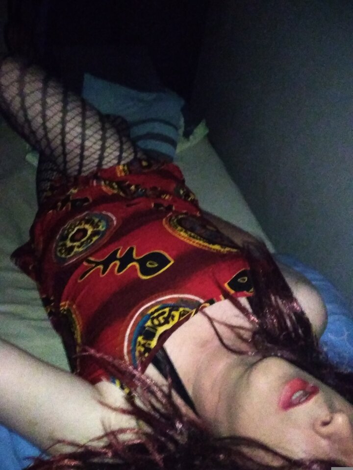 IMG_20250425_233217285_BURST000_COVER_TOP.jpg - juliadada