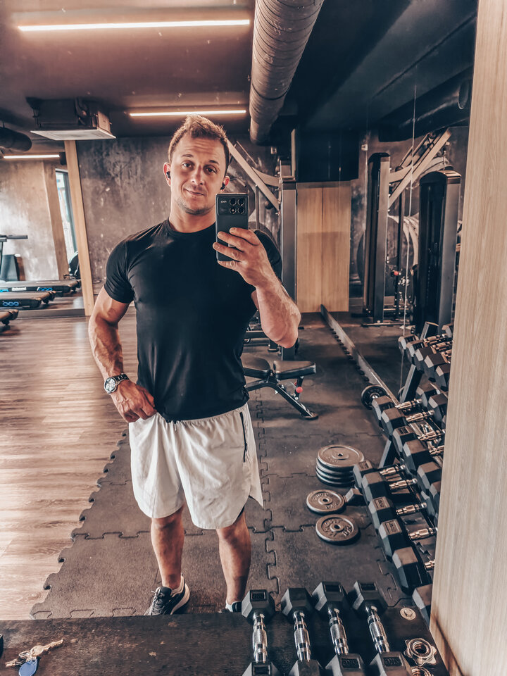 1000018992.jpg - meanforwoman88