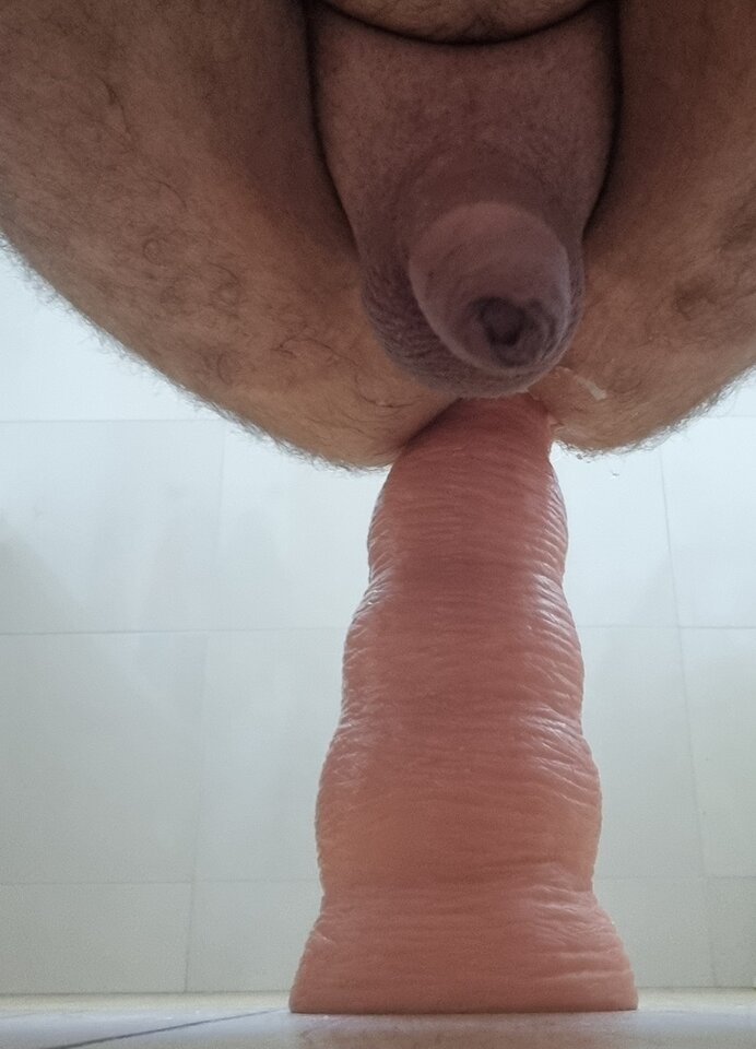330.jpg - fistman