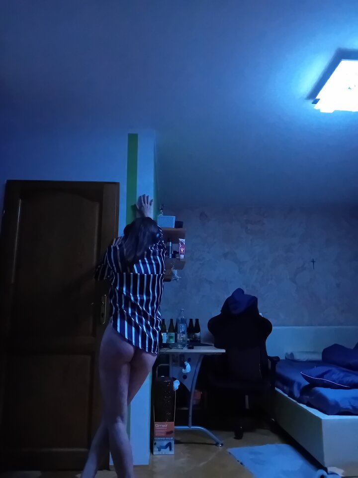 1000083040.jpg - sylviacrossdress