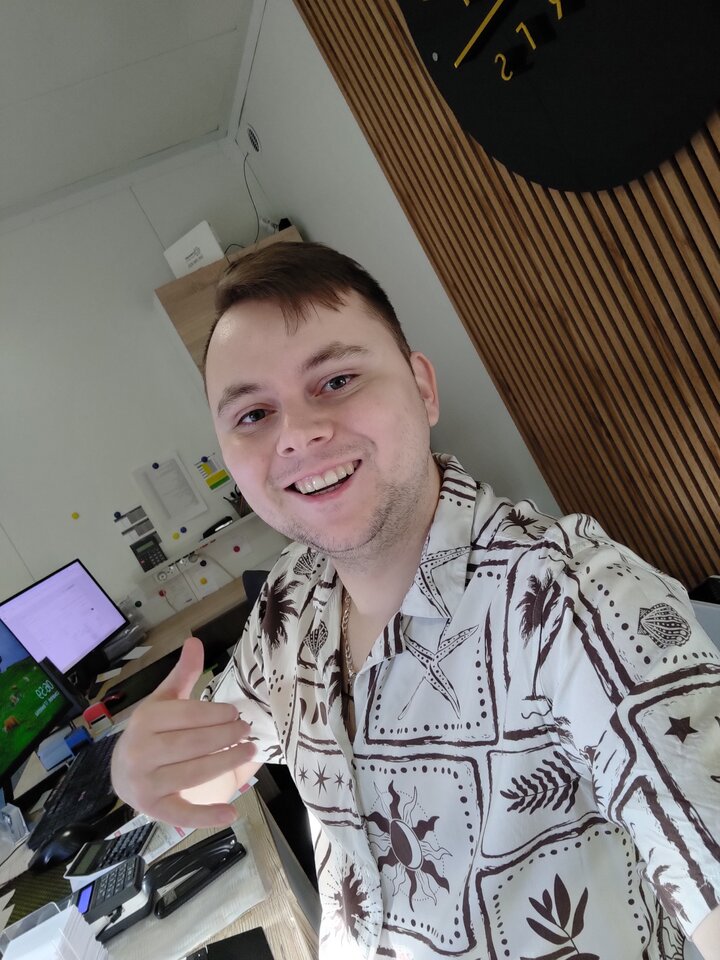 1000006225.jpg - manieki20012