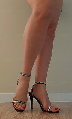 Zanim do mnie napiszesz, przeczytaj zakładkę "O mnie".