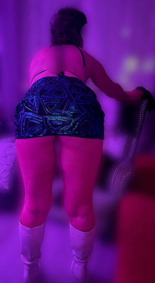 Blur-05052025-07.jpeg - 4realonly