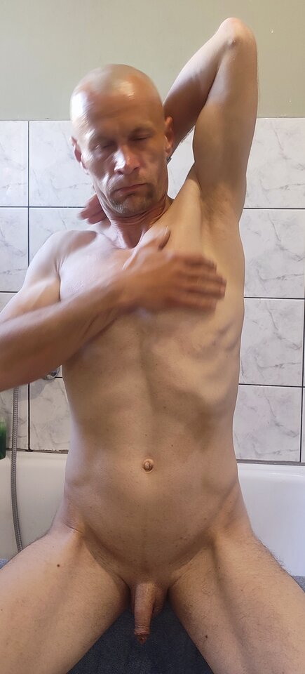 IMG_20250421_064016.jpg - harivax