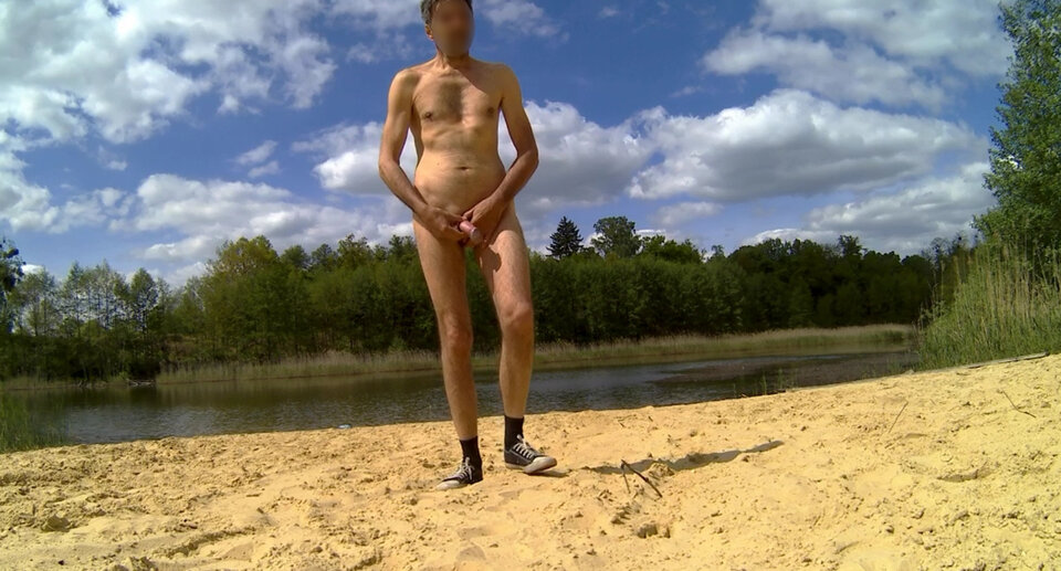 - przy stawie 20250508_1415.mp4_snapshot_03.00.276. - Krzysztof_cfnm