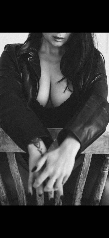 d55528c2-02f9-4d55-b850-23f8db68a3e7.jpeg - Meandherr
