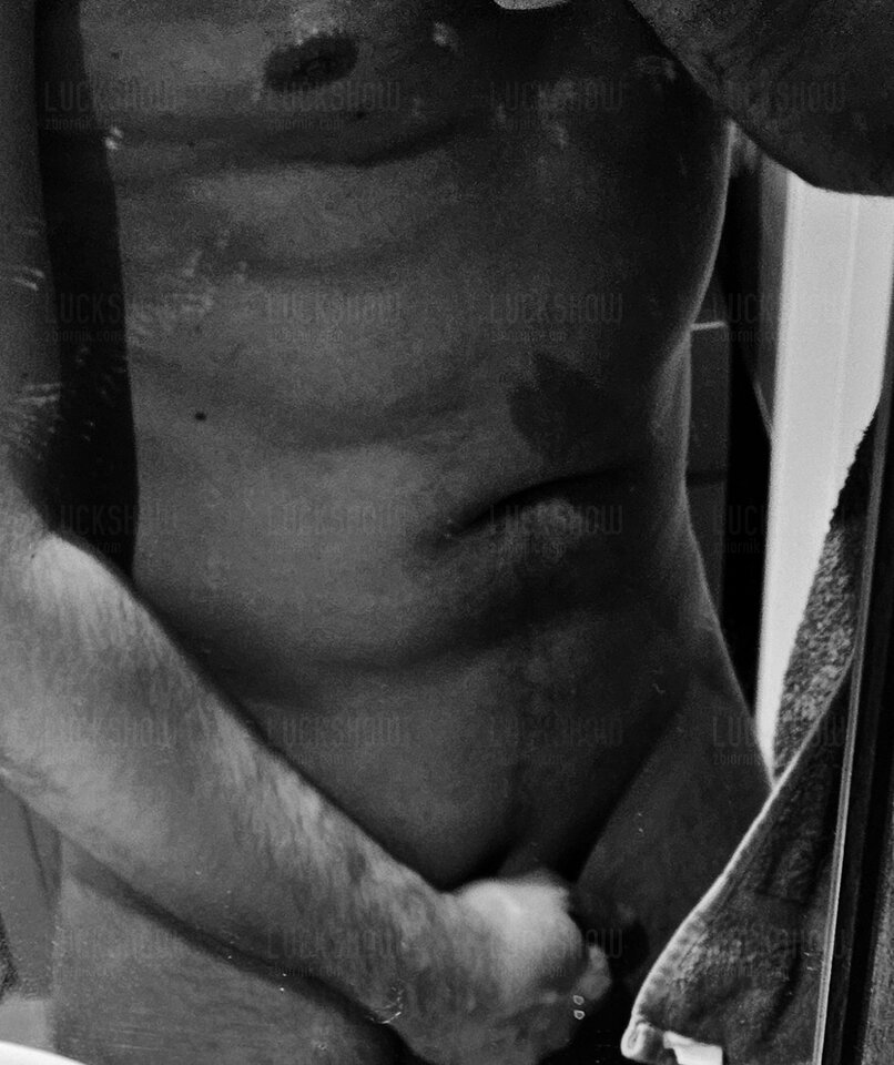 20240410_204954.jpg - LuckShow