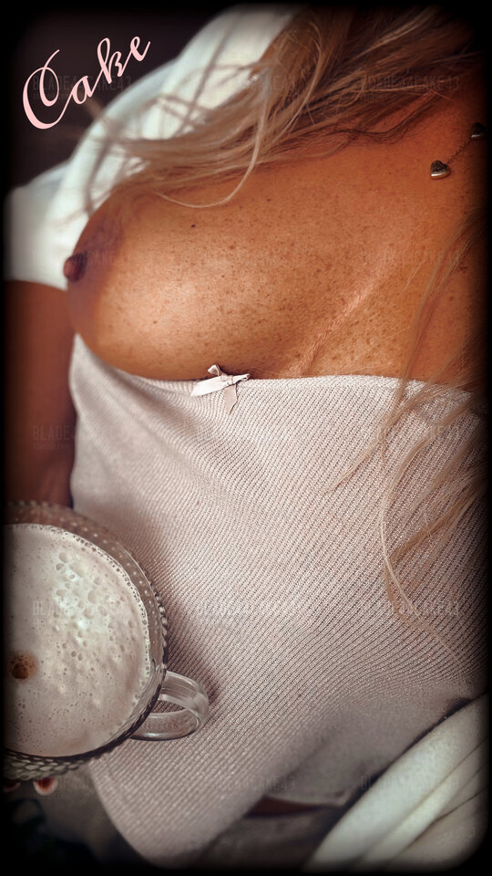 ☕️ - Blade44Cake43