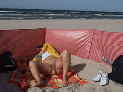 Wariacje plażowe raz tak