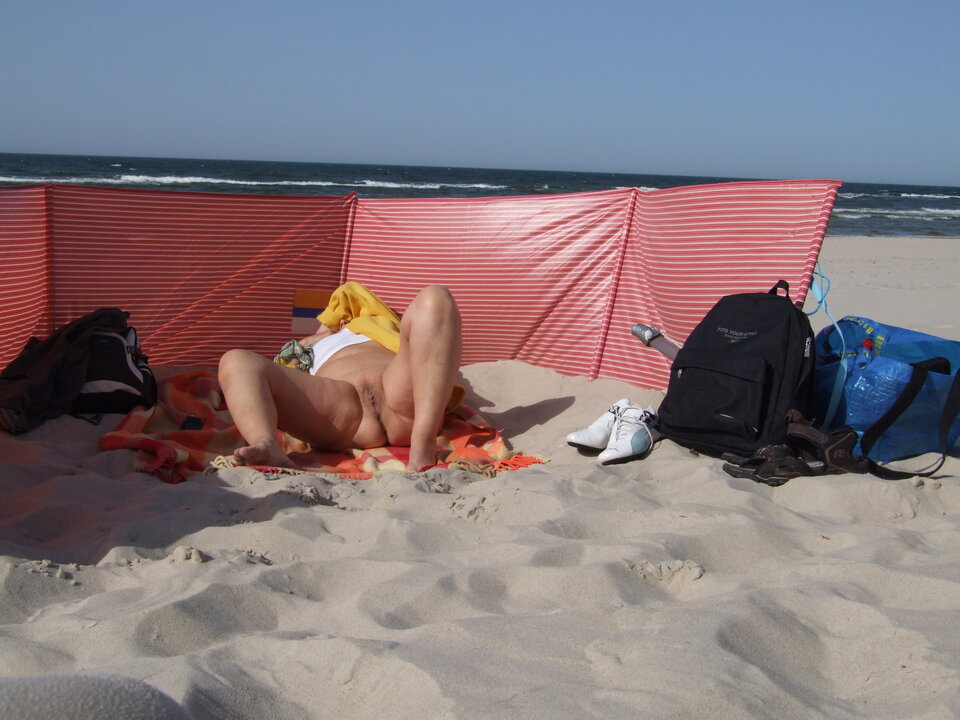 Wariacje plażowe raz taki tak - chanel 2