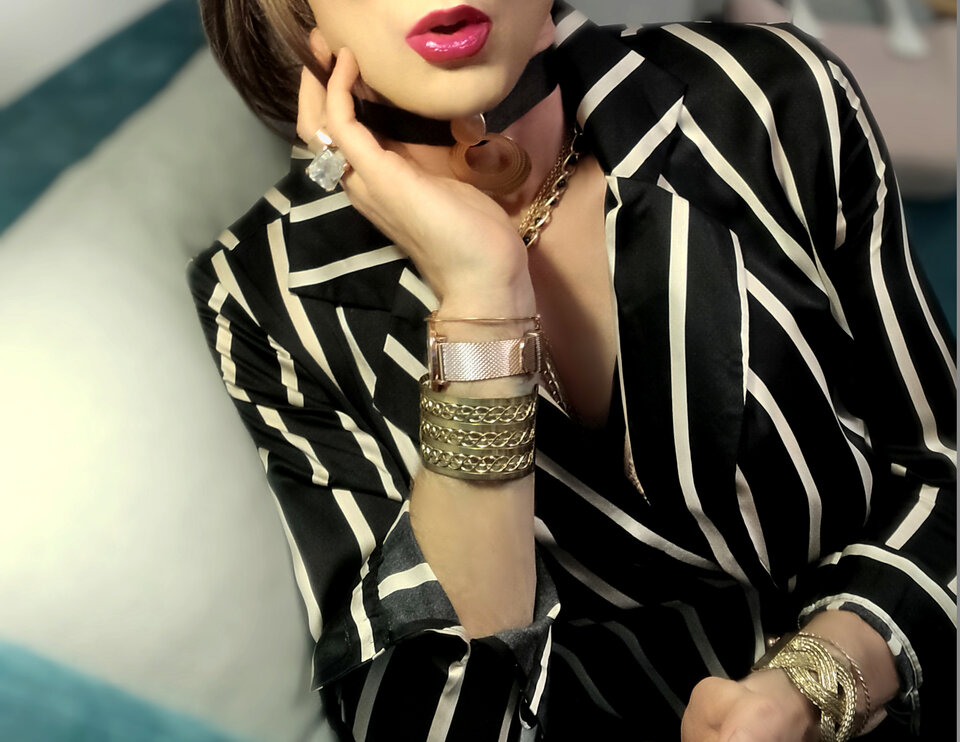 0N688765_0.jpg - satinne