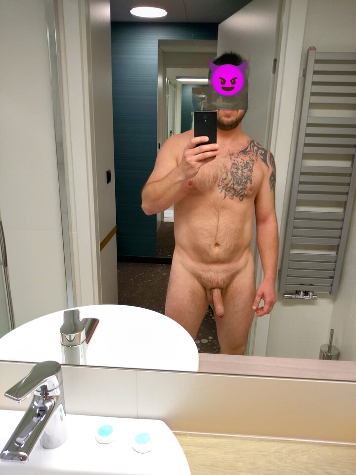 received_572996286699814~2.jpeg - NightCity