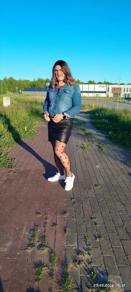 1000014592.jpg - Daria54