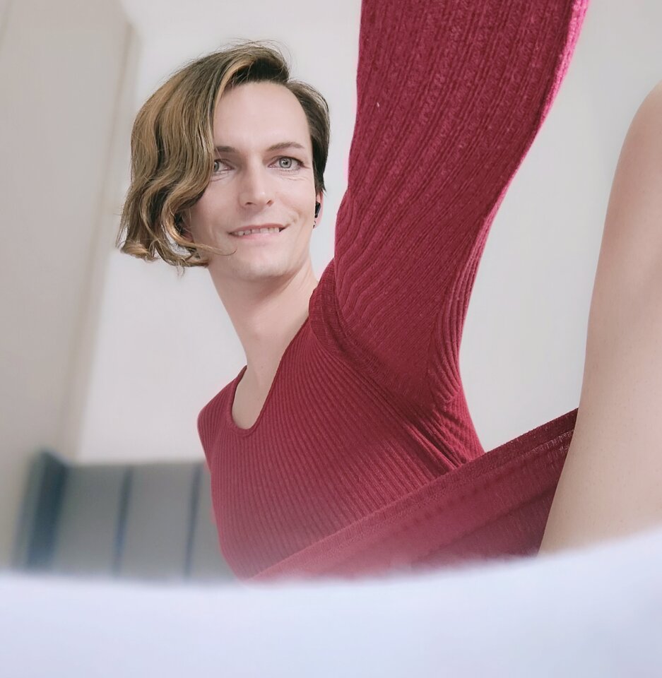 Hmm ☺️ - AnkaWaw