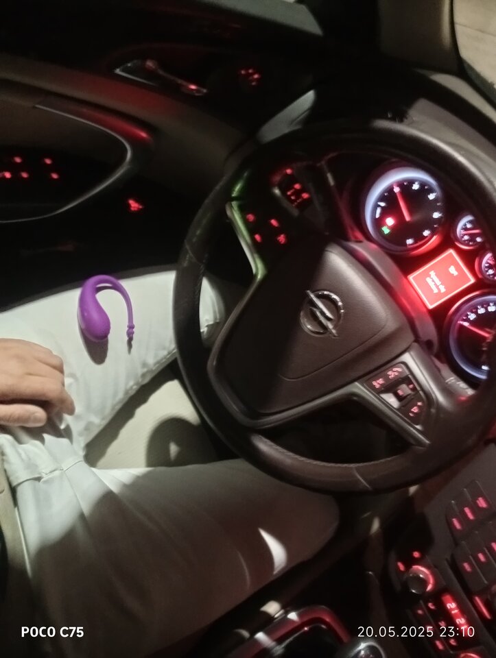 Na czas jazdy to Wielorybek powinien się znaleźć we mnie, co  - Esculap