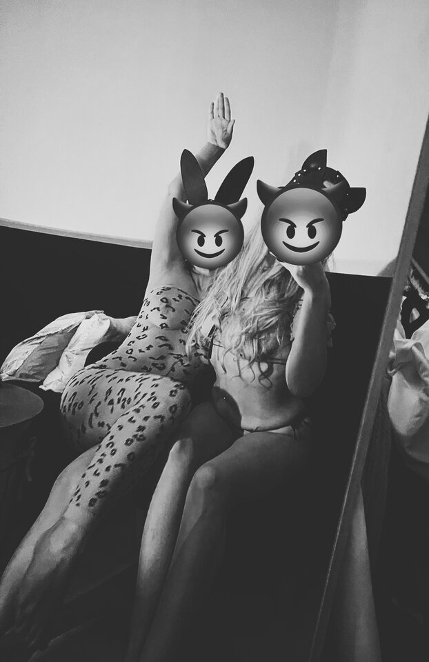 Girls .jpeg - Sensualsi