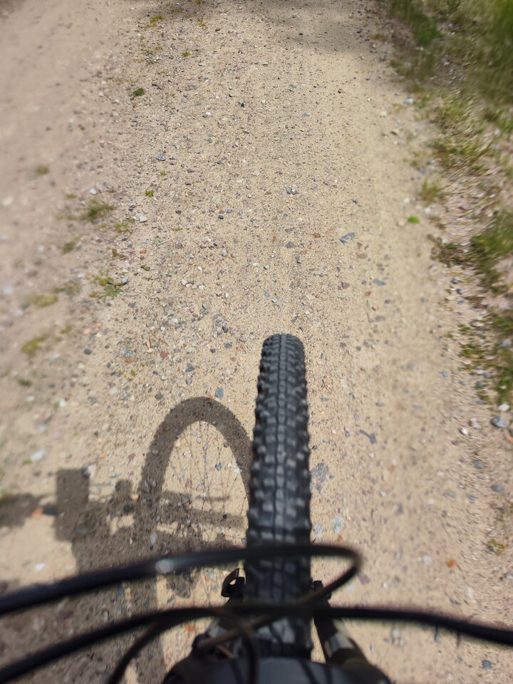 2025-05-2512.45.202424798893639032739.jpg - tom6970