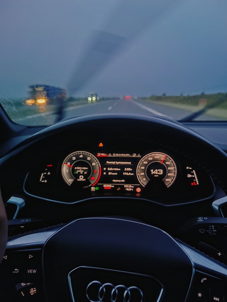 1000035772.jpg - Loco8