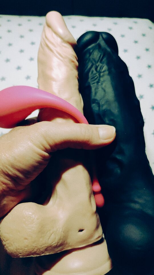 Zabawki żony ale też czasami i moje - UleglyRogaczSissy