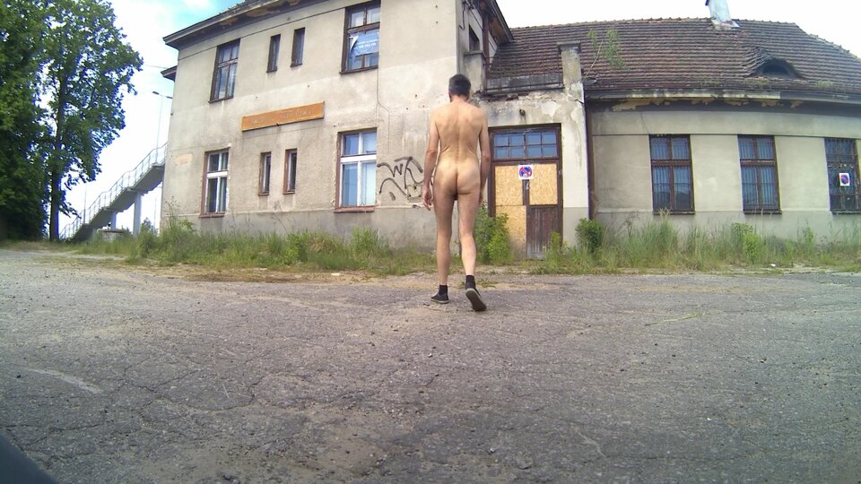 KŁOBUCK - 20250528_1000.mp4_snapshot_00.22.603.jpg - Krzysztof_cfnm