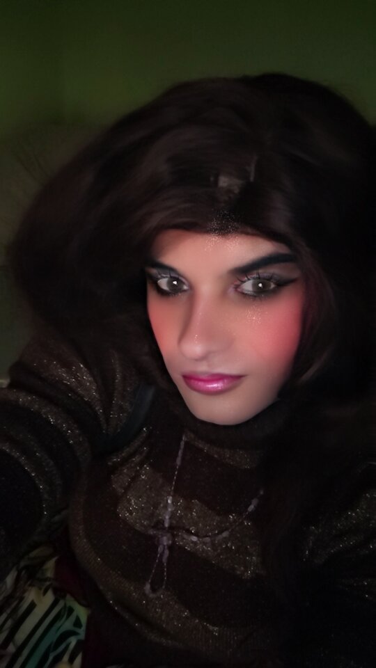 💄💄👄💋 - Ninaskirt