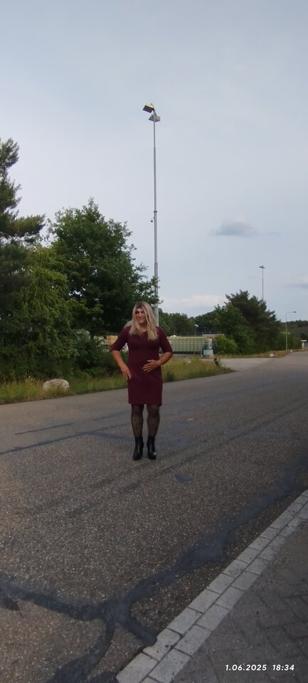 1000014882.jpg - Daria54