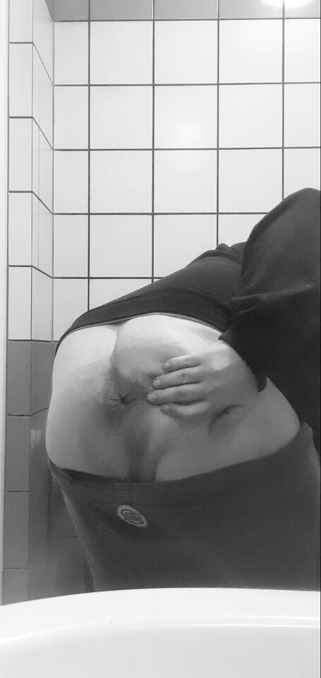 Screenshot_20250602-013559_Video Player.jpg - Dziuocholiczka34