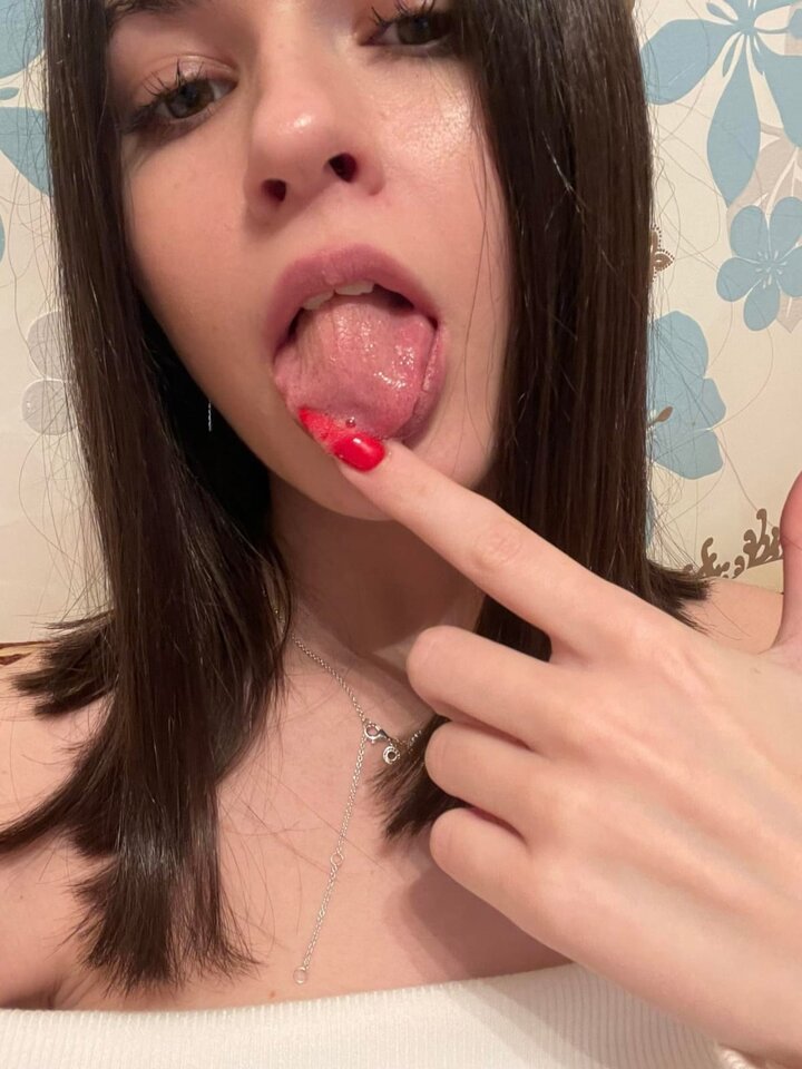 VFQRojllPcc.jpg - _Alissa_