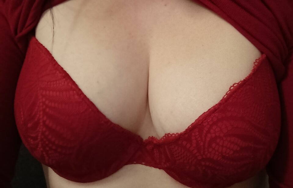 1000007138.jpg - Hottie_94