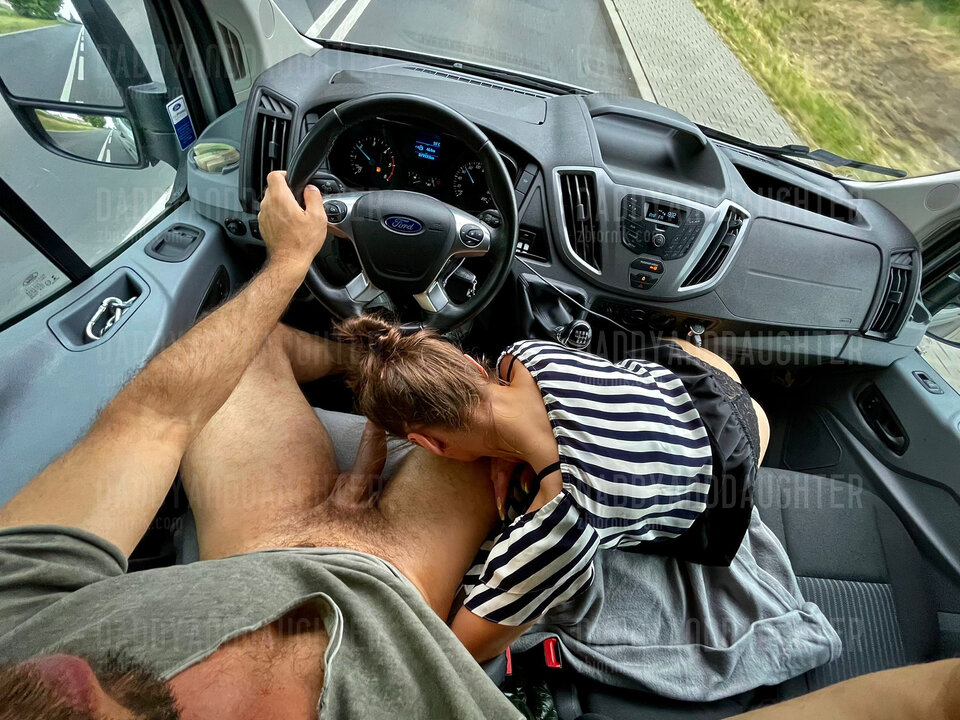 8b8dc568-6418-45f3-9f1a-bc14d1c088f5.jpeg - daddyANDdaughter