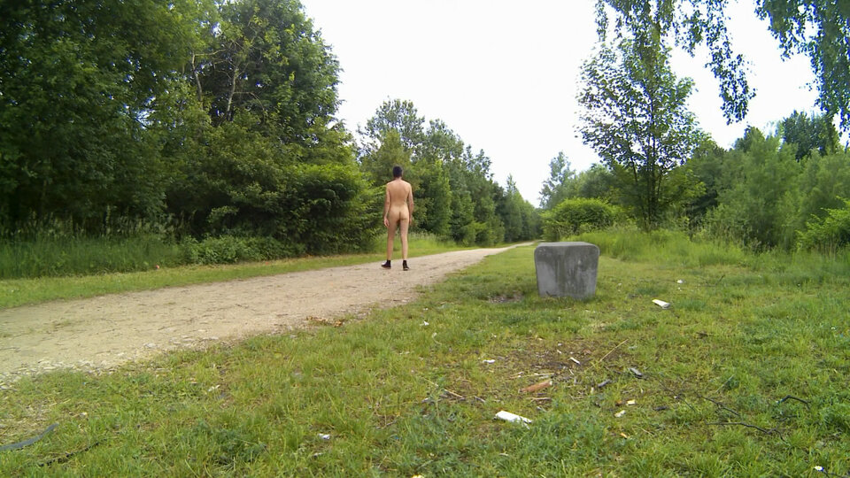 BRZEZINY - alejka z parkiem 20250606_1550.mp4_snapshot_00.09_[20 - Krzysztof_cfnm