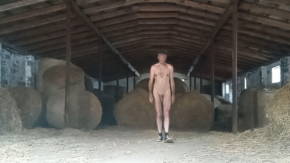 Stodoła - 20250608_1122.mp4_snapshot_01.31.663.jpg - Krzysztof_cfnm