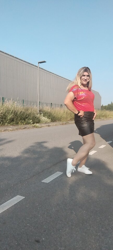 1000015623.jpg - Daria54