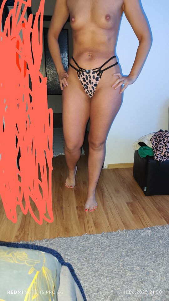 1000012563.jpg - ParaUff