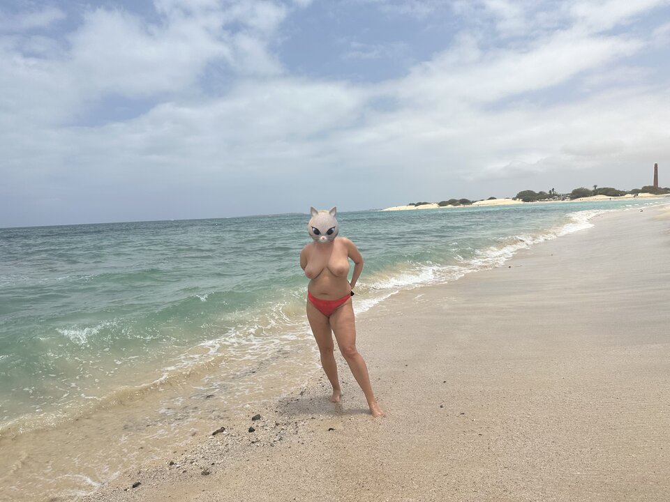 NOWE66.jpg - SensualLust