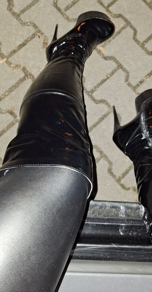 20250307_215850.jpg - RoksanaiNikol