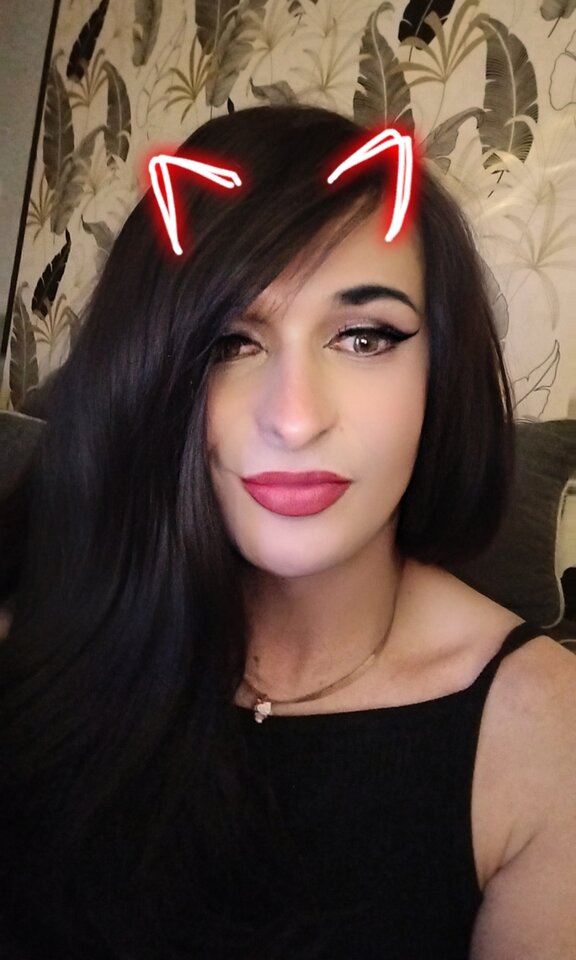 1000007924.jpg - TransKitty