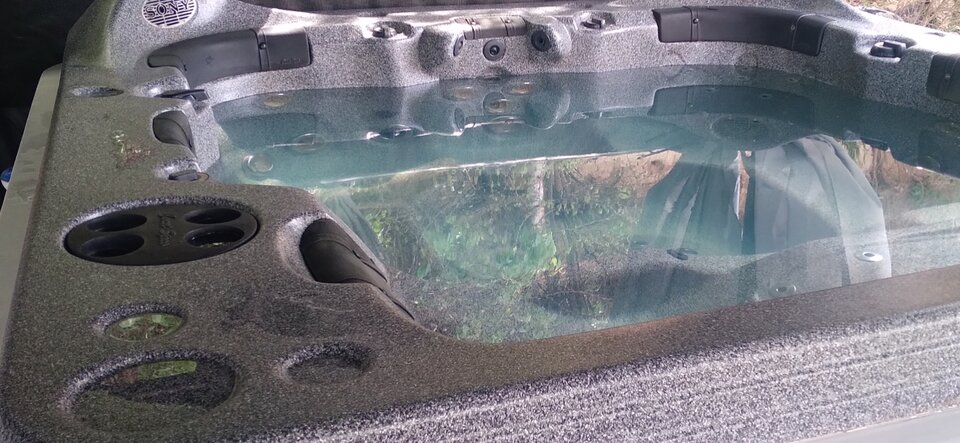 Screenshot_20250619-142227_Gallery.jpg - 1999parka