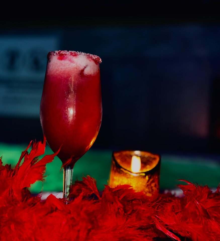 20.06.25 r. LADY BI dla par i singielek! - LavaClub