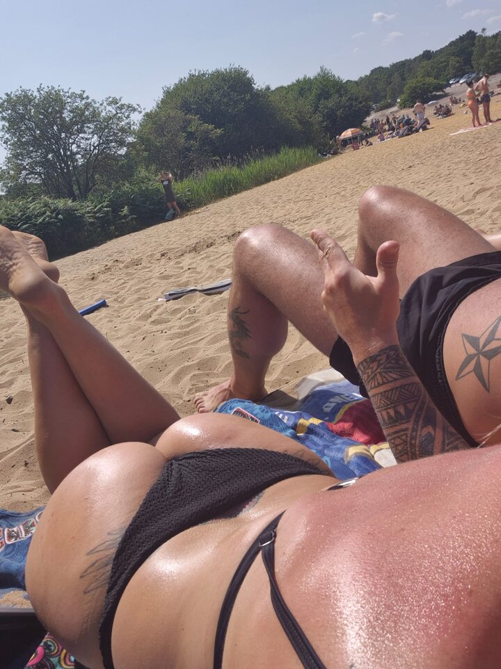 1000023330.jpg - OpenMindedsexyCouple