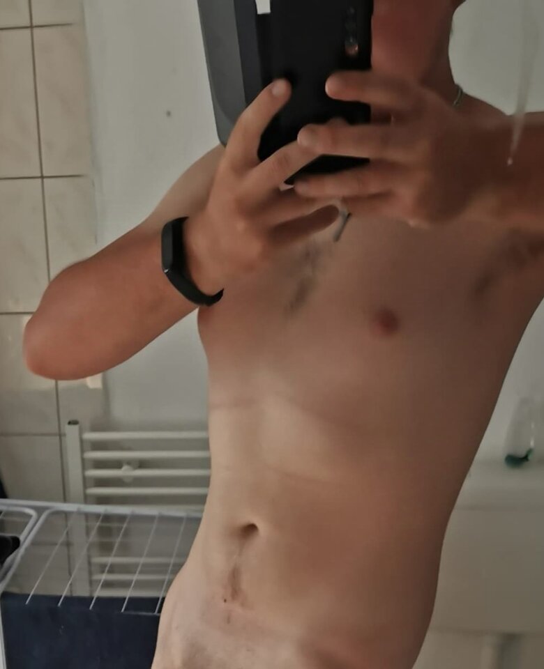 1000003007.jpg - Boy13014