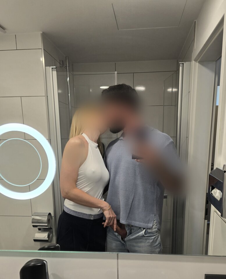 1000022890.jpg - SensualTouch696