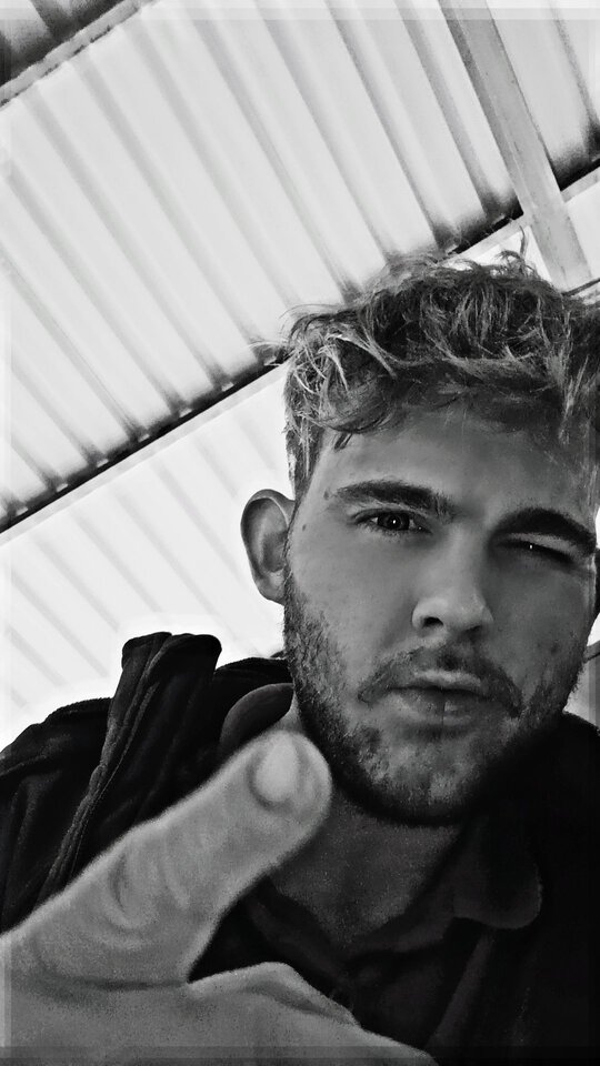 Snapchat-8456390.jpg - Superhero00